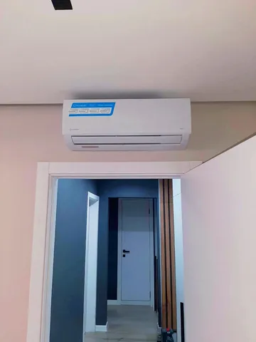 Монтаж на заложенную трассу: кондиционер Ecostar в готовом интерьере Установили сплит-сист...